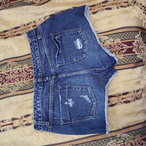 Mossimo denim highrise short shorts - Picture 2 of 2